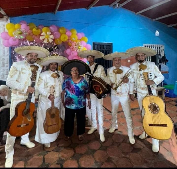 Mariachi Raza Mexicana