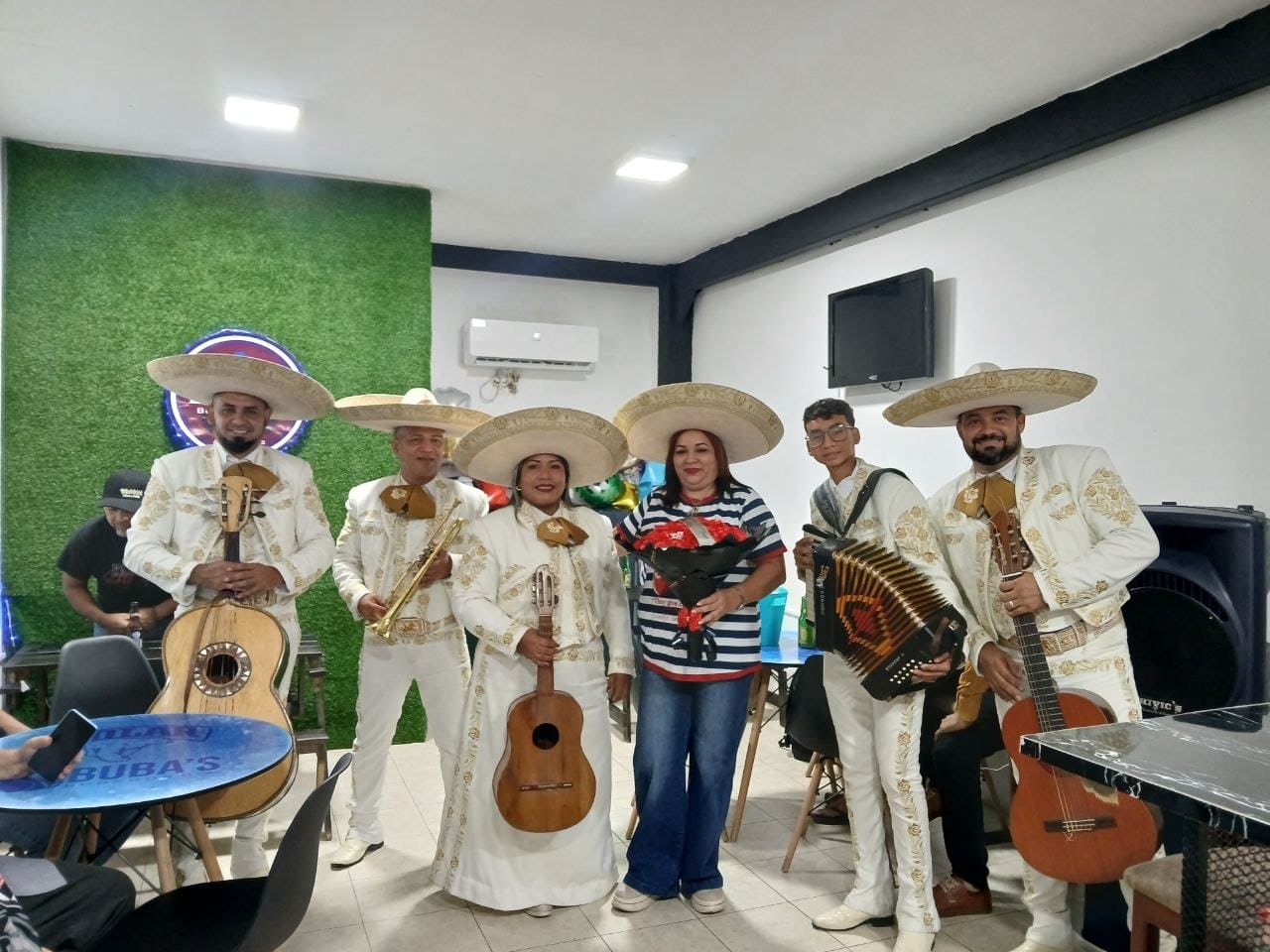 Mariachi Raza Mexicana