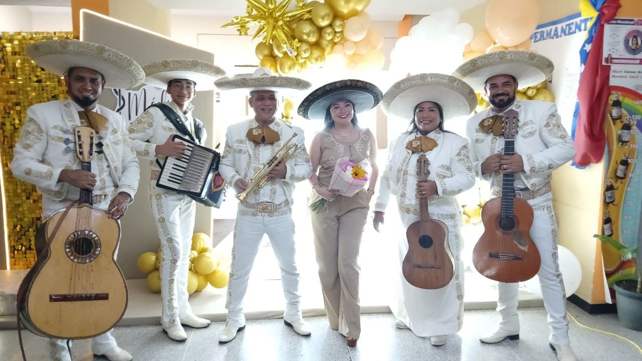 Mariachi Raza Mexicana