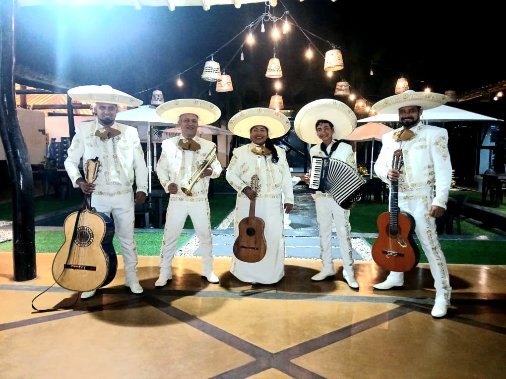 Mariachi Raza Mexicana